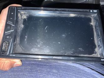 Pioneer radio, Bluetooth touchscreen