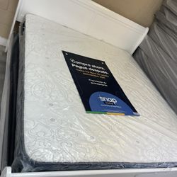 WHITE KING BED WITH MATTRESS 