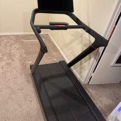2023 Peloton Treadmill