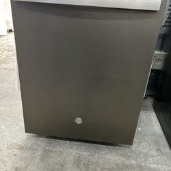 Brand New GE Slate Dishwasher With 3rd Rack And Stainless Tub 