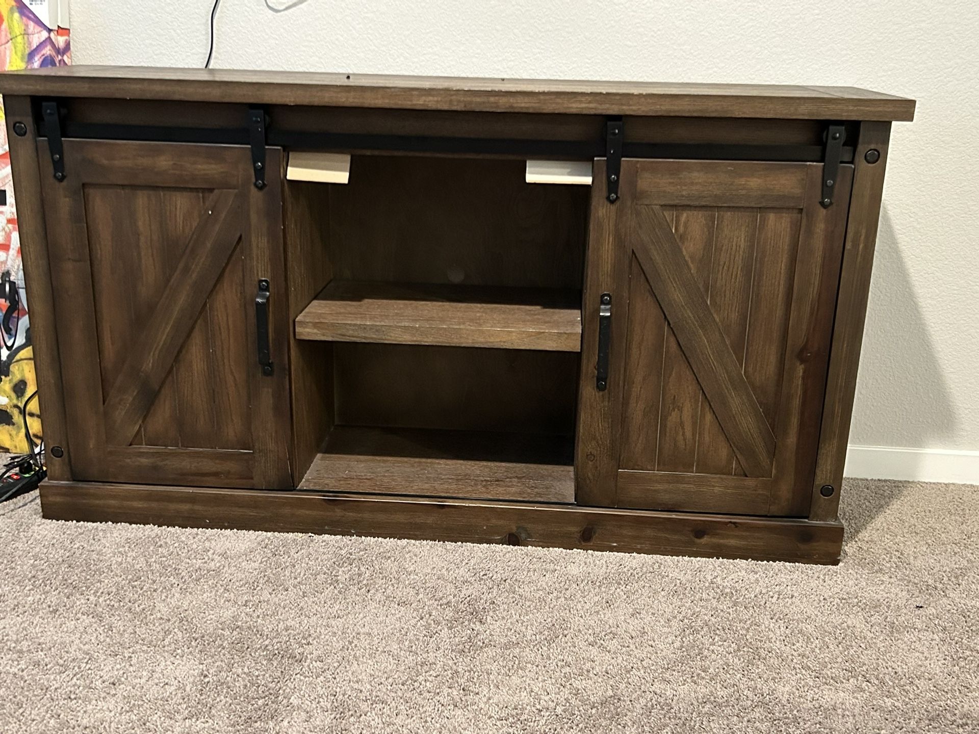 Tv Stand / Hutch