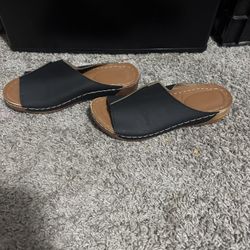 Women’s Shoes…
