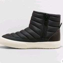 Kylin zipper boots siz 3