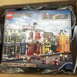 Lego 75978 Harry Potter Diagon Alley Exclusive NIB 