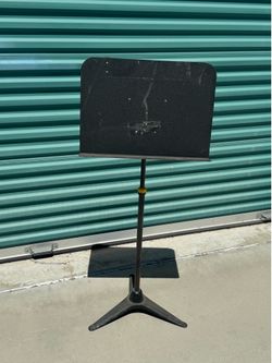 Music stand