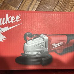 Milwaukee 13 amp 6 inch small angle grinder brand new