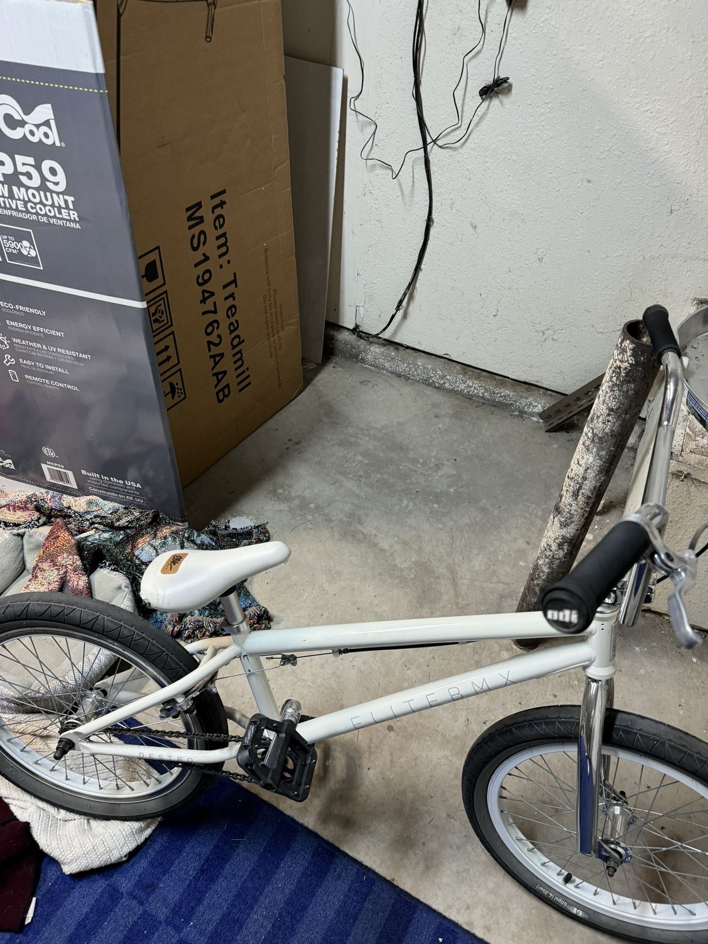 Elite BMX Bike