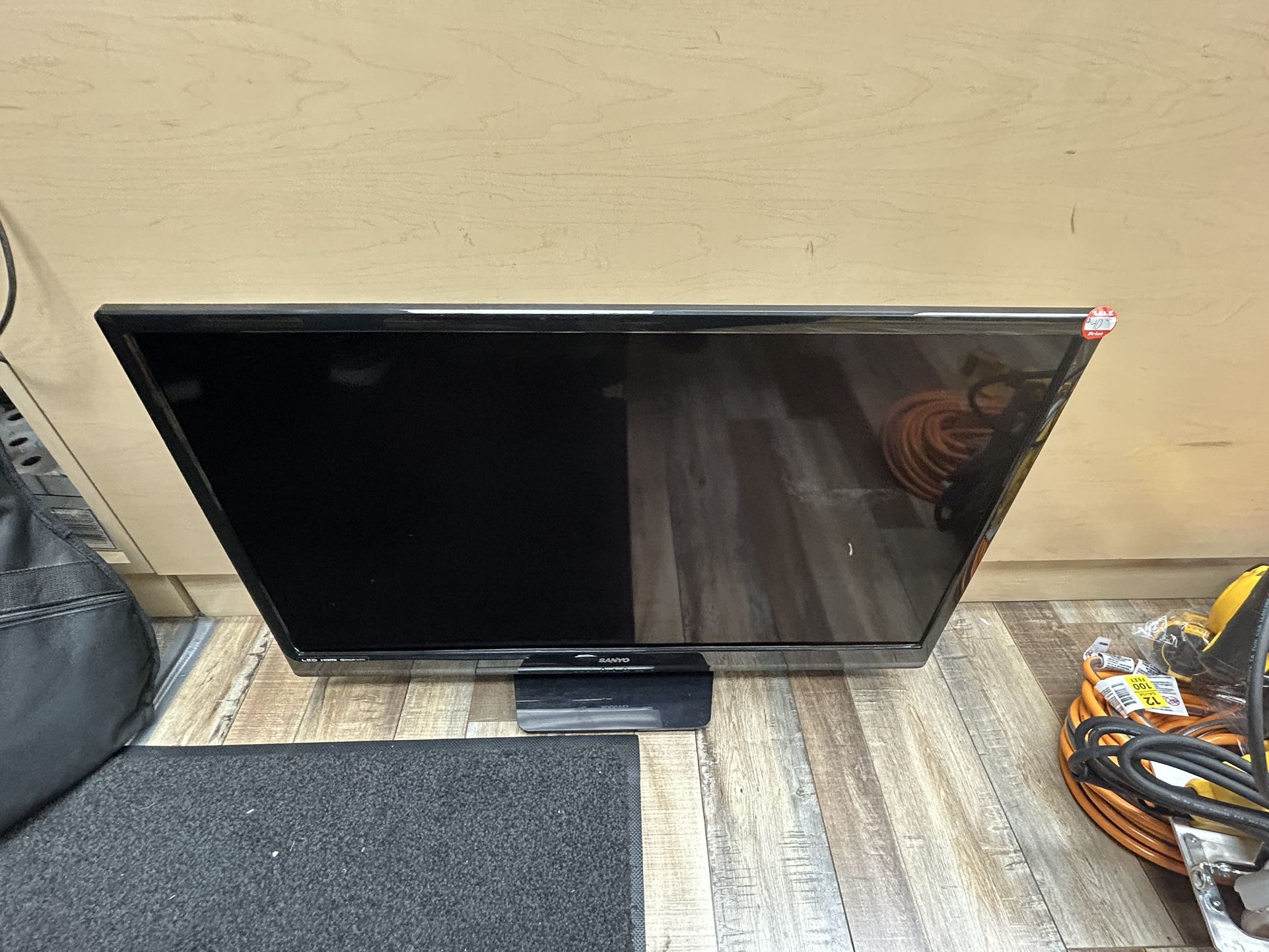 Sanyo 32” LCD TV 2018 Model FW32D08F