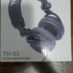 Brand New Never Used Tascam TH-03 Studio Headphones (Open Box)