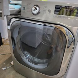 LG  STEAM DRYER STAINLESS STEEL JUMBO 