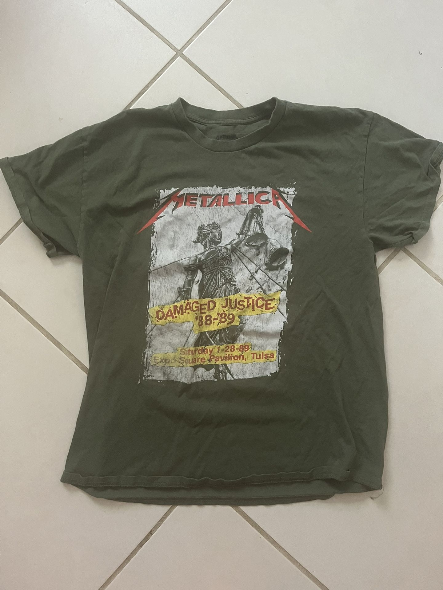 Metallica Damaged Justice Tour Shirt 88-89 Green Short Sleeve Tulsa Size L