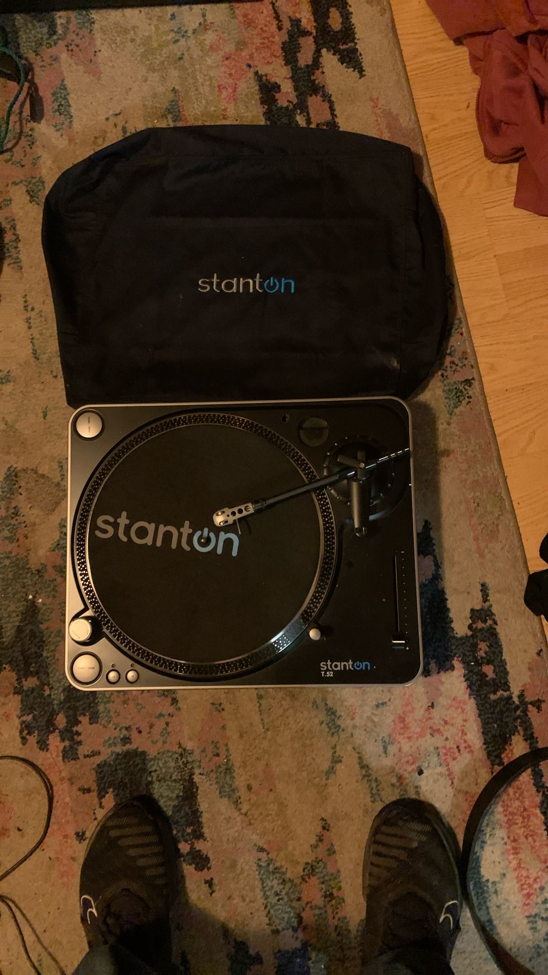 T.52 Turntable Staton