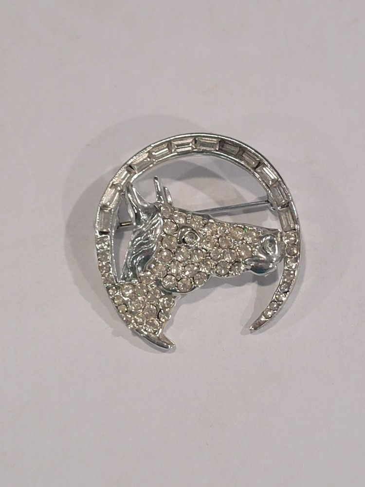 Vintage Horse Horseshoe Silver Brooch Pin Sparkly Rhinestone Equestrian 1.5"
