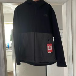 BRAND NEW NORTH FACE JACKET SIZE XL