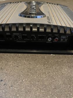 1200w AUDIOTEK AMP 50$ LIKE NEW