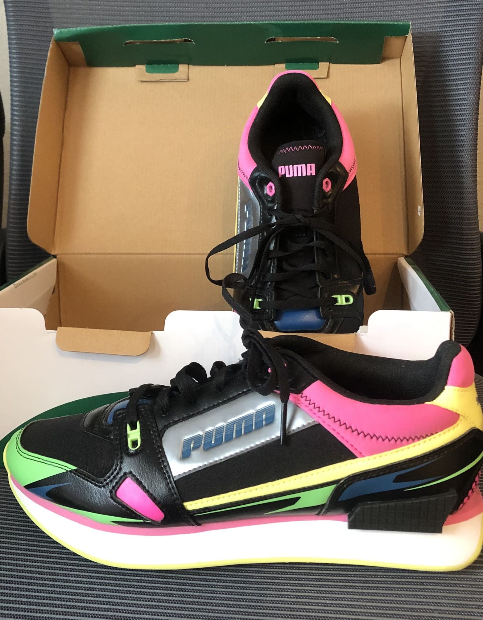 Puma Athletic Shoes Size 8.5