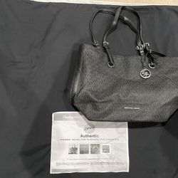 Authentic Michael Kors Tote 