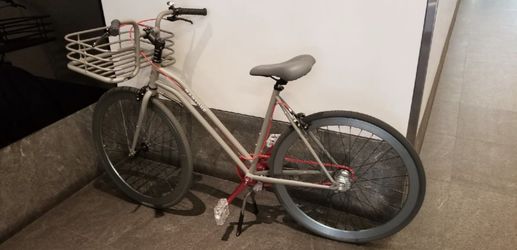 Ladies Martone Bicycle 