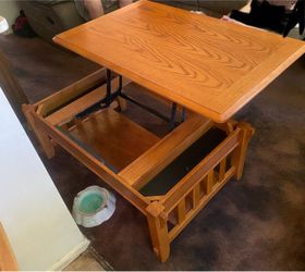 Lift-Top Oak Coffee Table with Storage