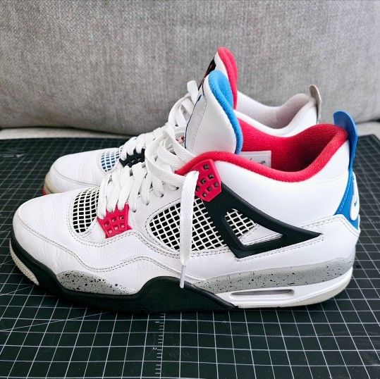 Jordan 4 RETRO