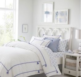 Pottery Barn PB Teen Evie Bed - Full size