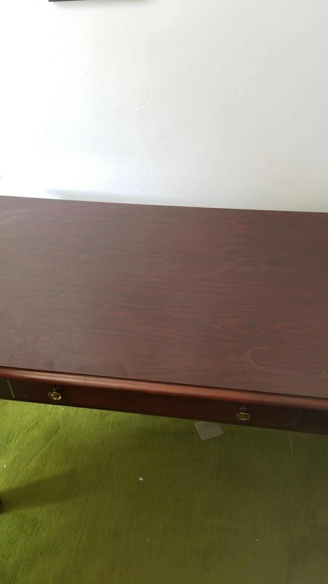 Brown Oakwood desk