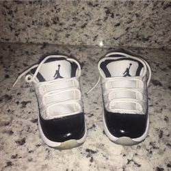 Jordan Concord 11s! Size 8c!