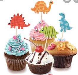 Dinosaur cupcake toppers