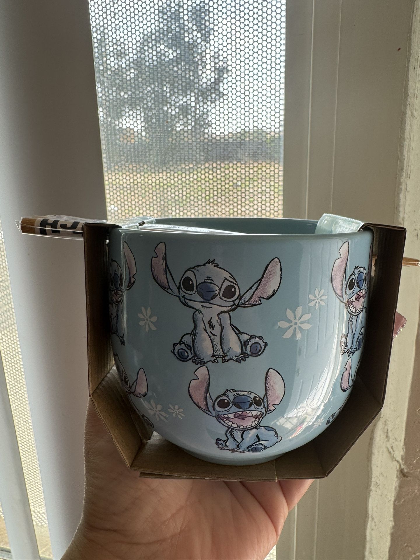 Disney Stitch Ceramic Bowl & Chopsticks 16oz Brand New /