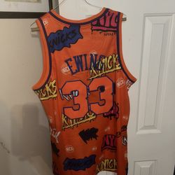 Patrick Ewing size xl jersey