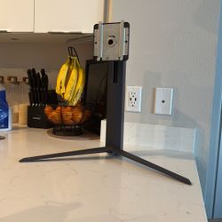 LG Ultra-gear VESA Mounted Monitor Stand (Metal, Height And Tilt Adjustable)