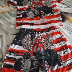USA FLAG SHORT & SHIRT SET OUT FIT SIZE L BRAND NEW IN BAG ONLY $25 CASH FOR BOTH SET SIZE L""""""""""