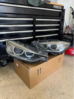 BMW F30 Adaptive Xenon Headlights