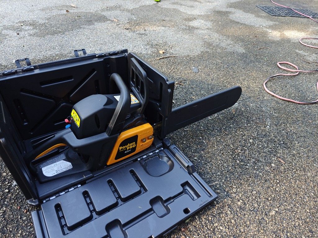 Poulan Pro Chainsaw PP4218A 42cc - Needs Engine Work