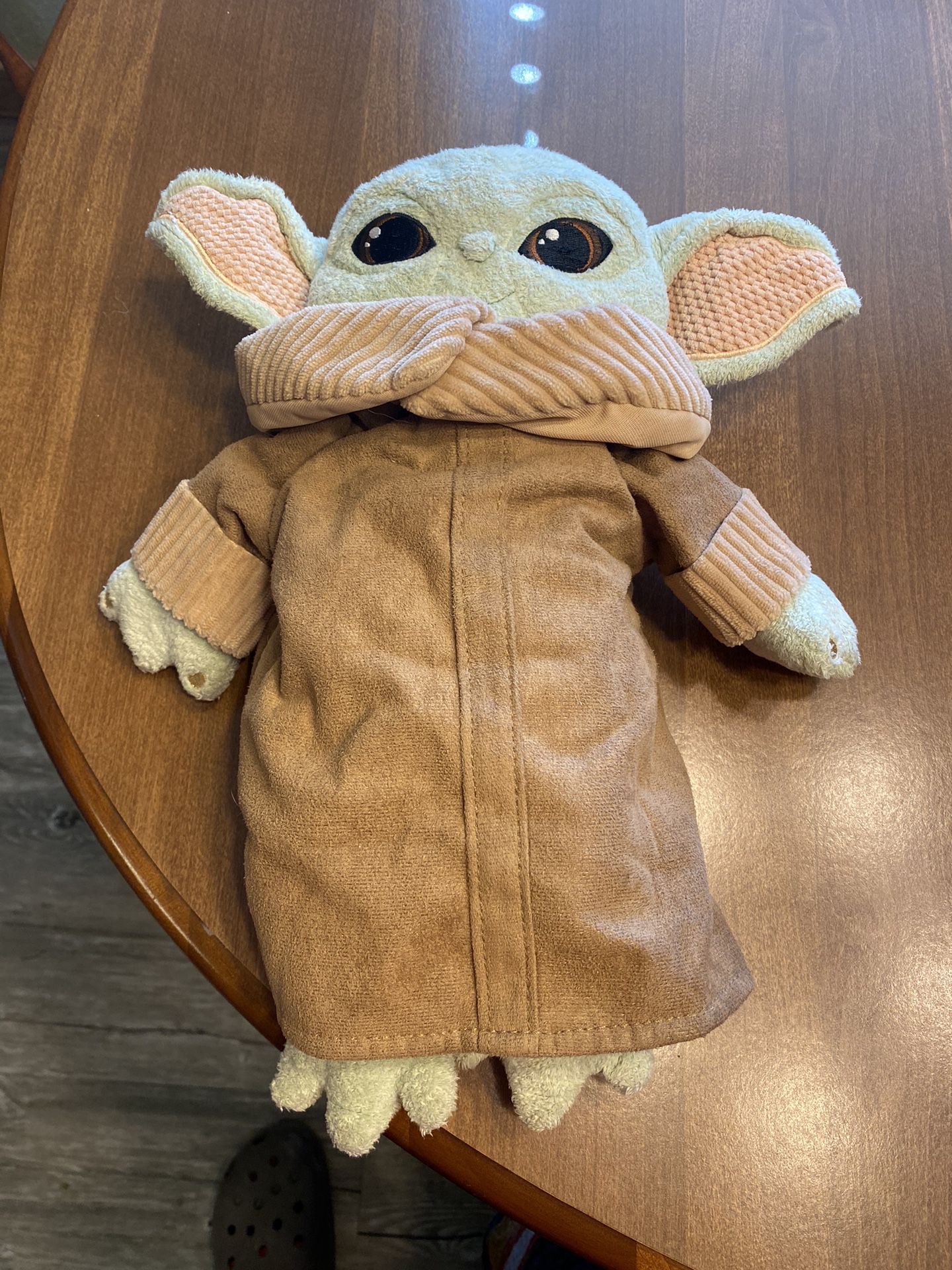 Scentsy Buddy Clip On Of Baby Yoda Grogu Plush Stuff Toy 