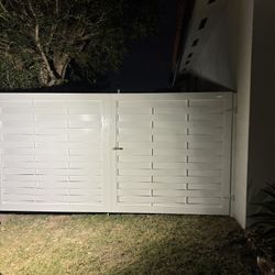 Aluminum Gates