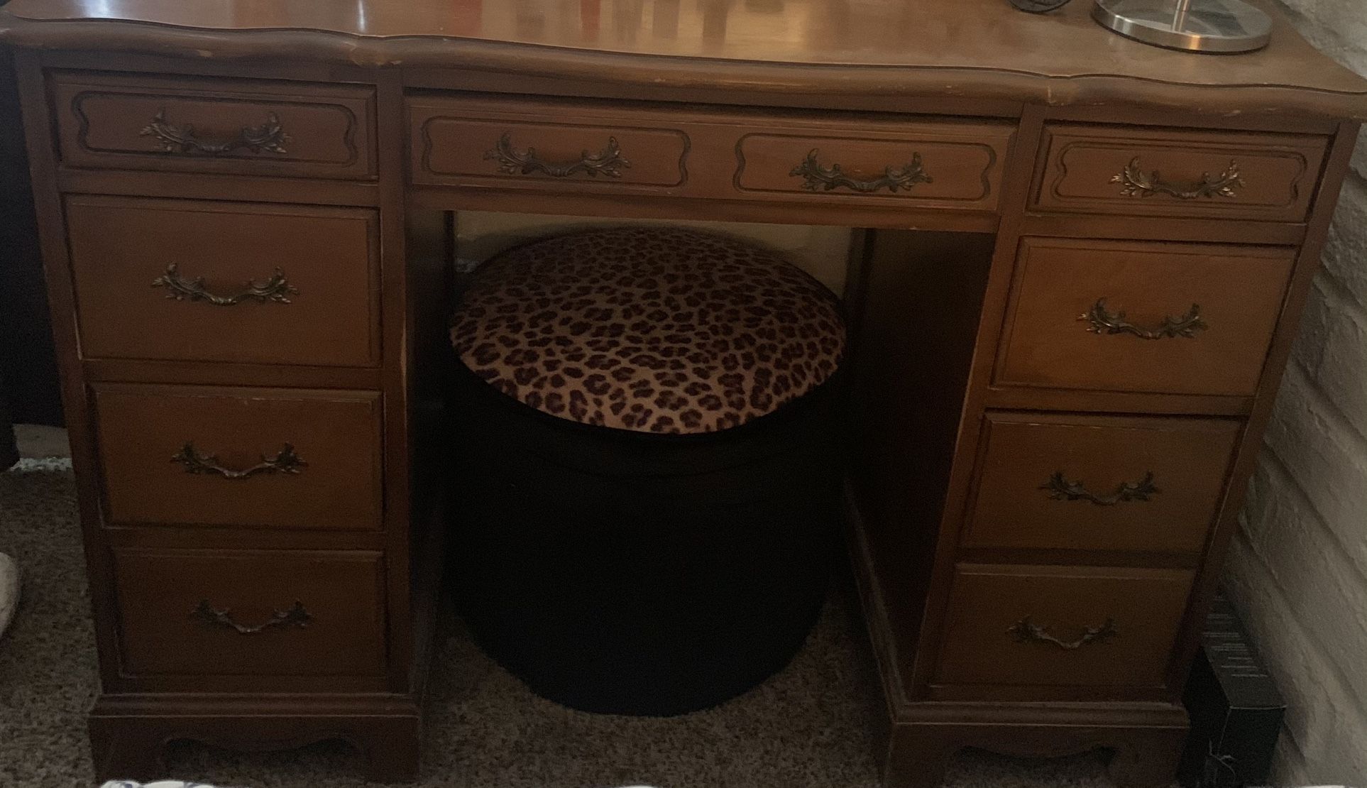 Beautiful  antique Desk 