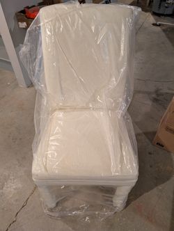 4 White Fabric Dining Room Chairs