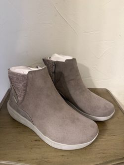 Ryka Knit & Suede Women’s Boot -8.5W