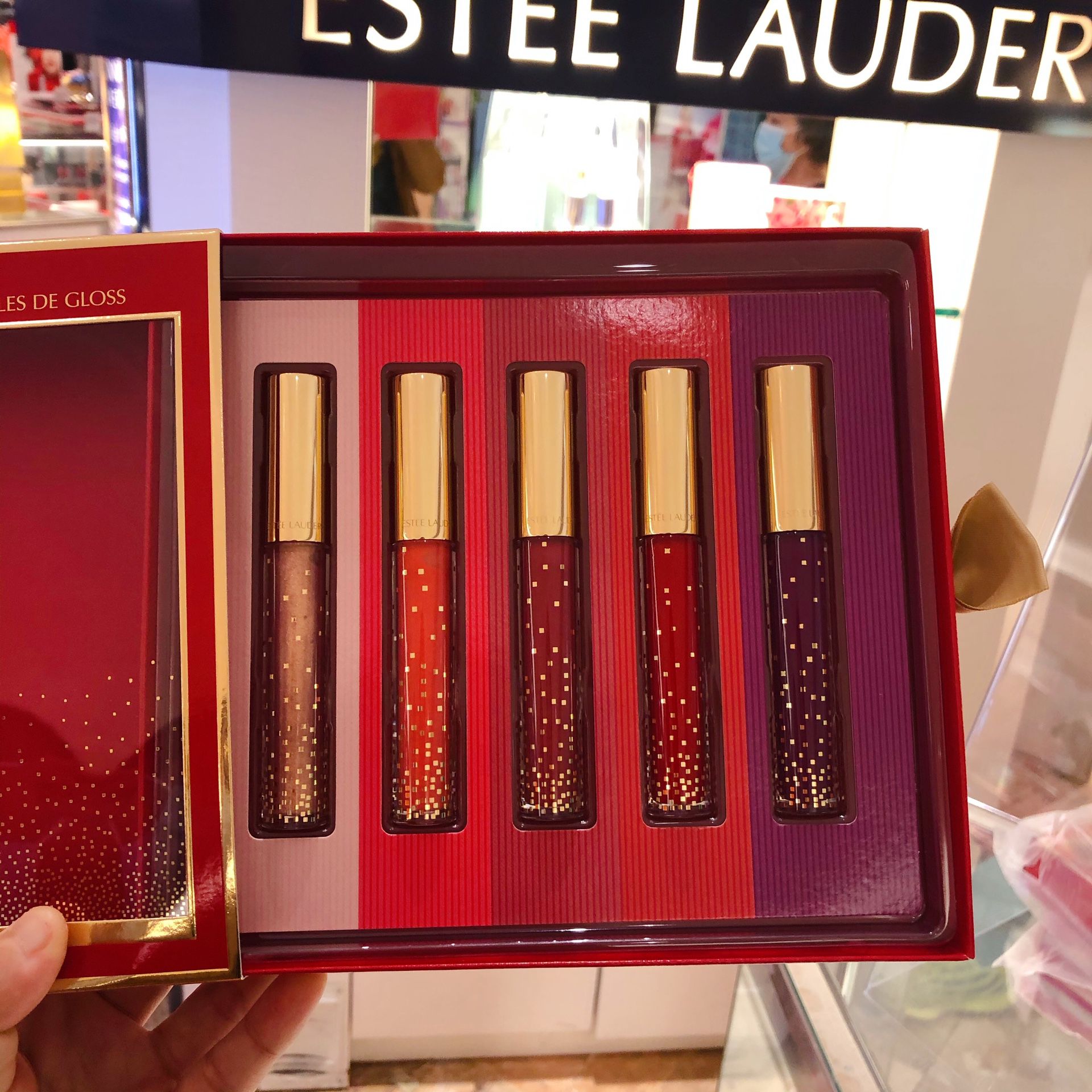 Estee Lauder Shining Liquid Lipstick (2020 Brand New Christmas Set of 5)