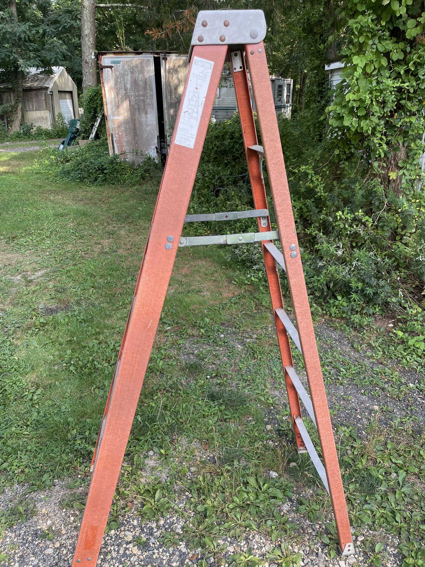 6 Foot Louisville Ladder