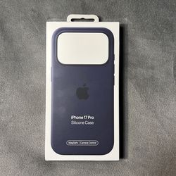 Apple iPhone 17 Pro Silicone Case