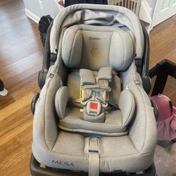 UPPAbaby Mesa V2 Infant Car Seat