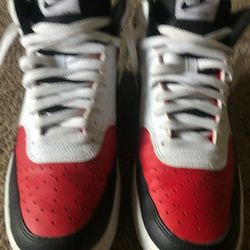 Nice and clean Nike shoes