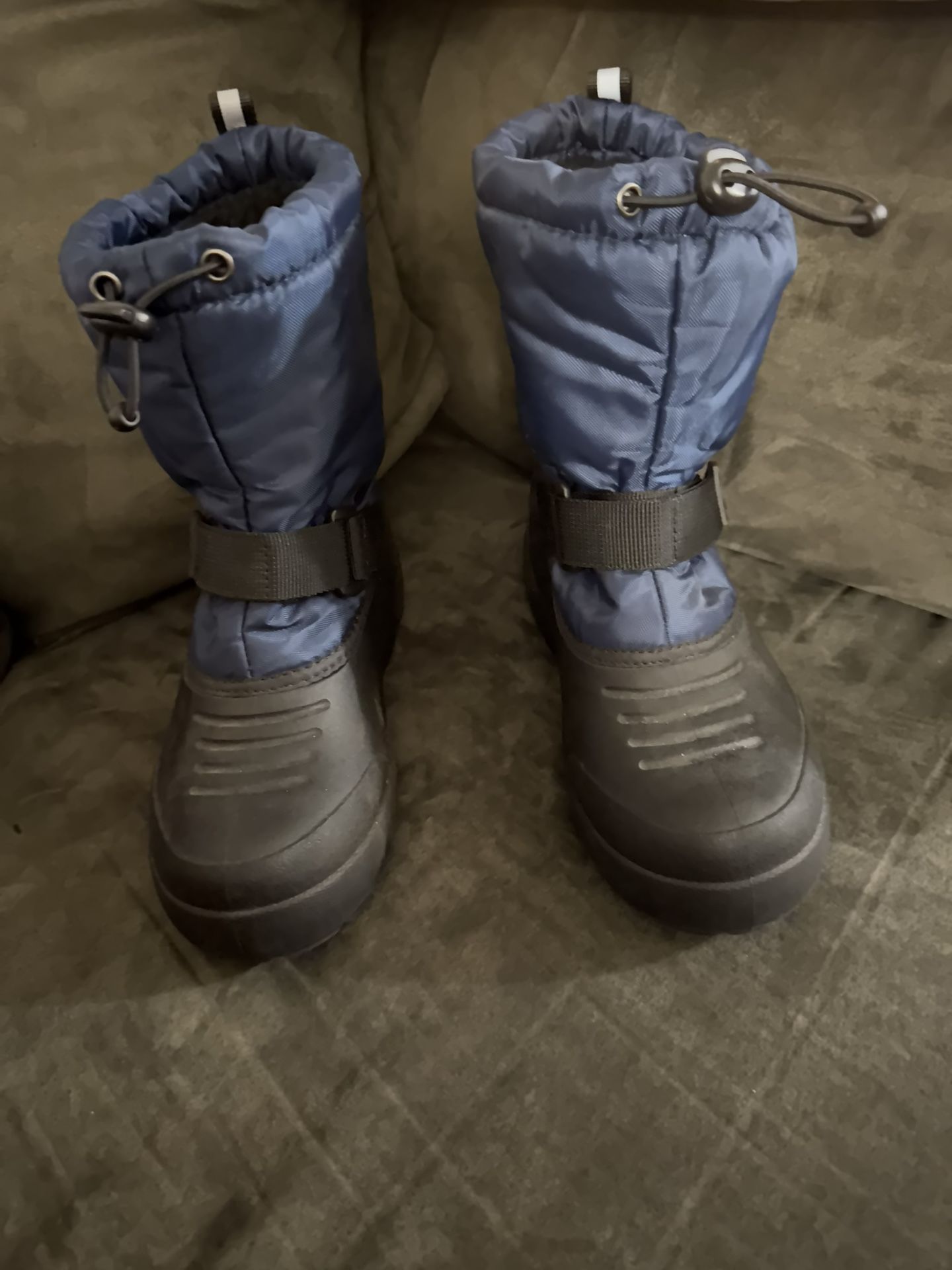 Boys Snow Boots Size 3