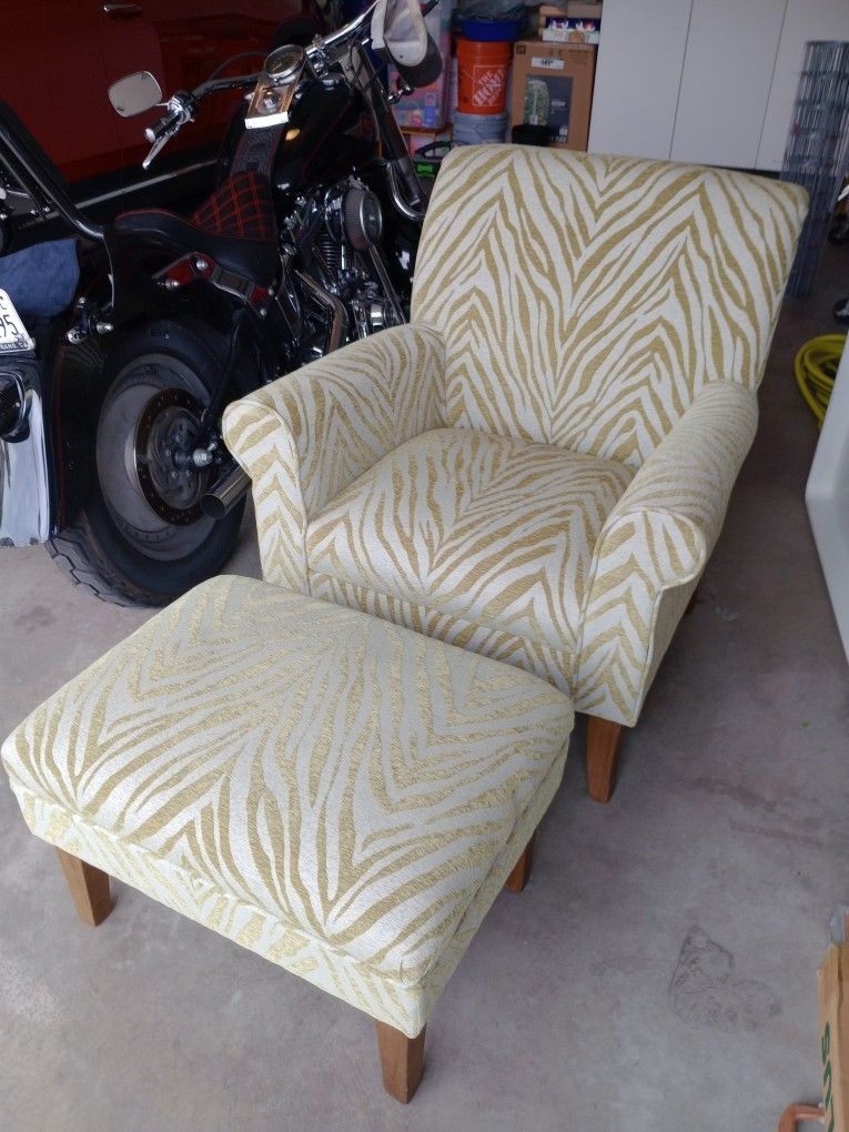 Chair with Ottoman Wild Lime Green Lemon tropical pattern