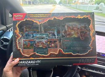 Pokemon Charizard Ex Special Collection Box