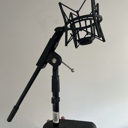Small Desktop Heavy microphone stand - great for podcasting