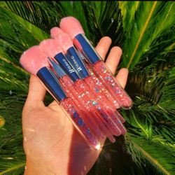 LA Makeup super cute 10pcs crystal handle makeup brushes