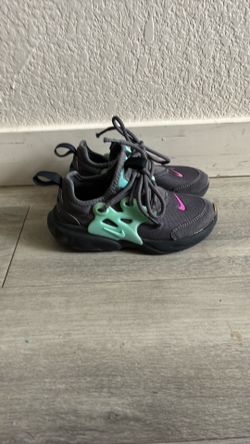 Nike React Presto Running Shoes White Blue Pink 12c